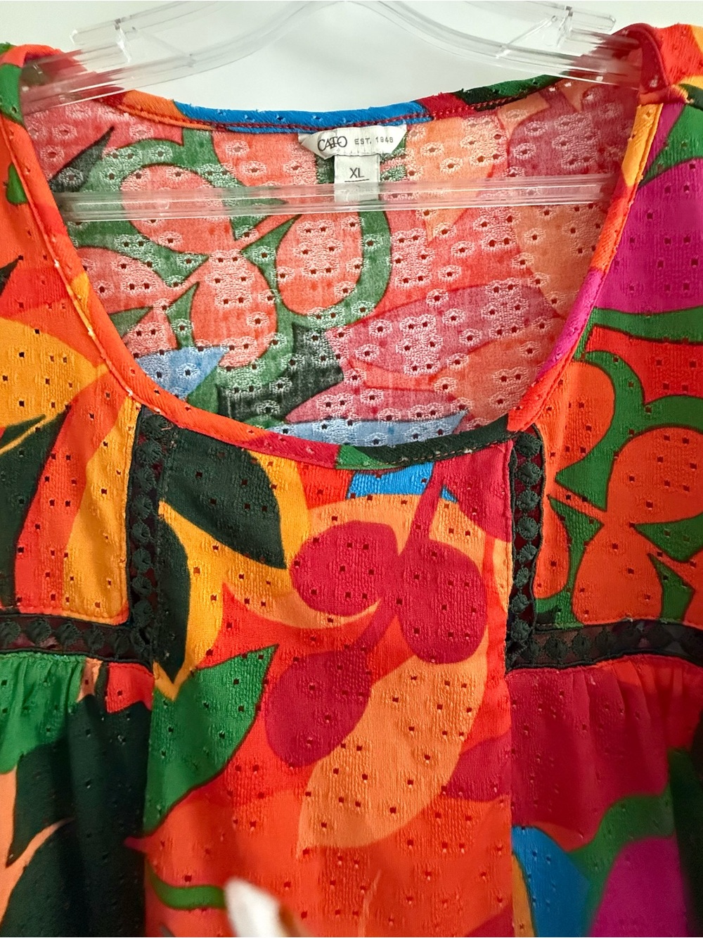 Cato Multicolor Floral Eyelet Scoop Neck Top - Picture 3 of 6